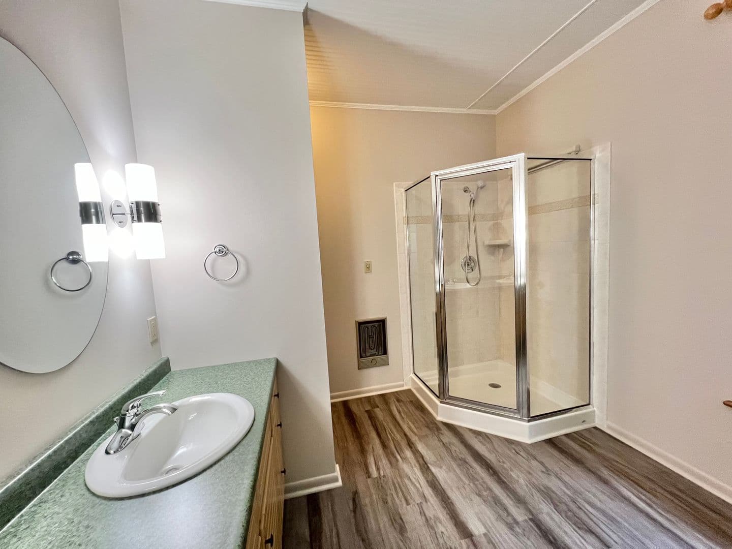 Raleigh House: 3005 Hickory Tree Place
