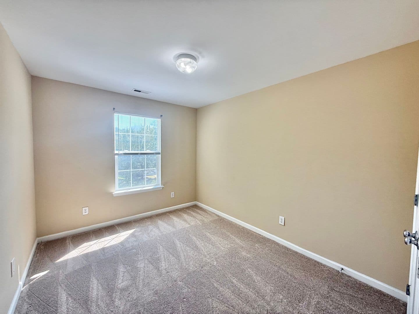 Raleigh House: 3932 Laurel Glen Rd