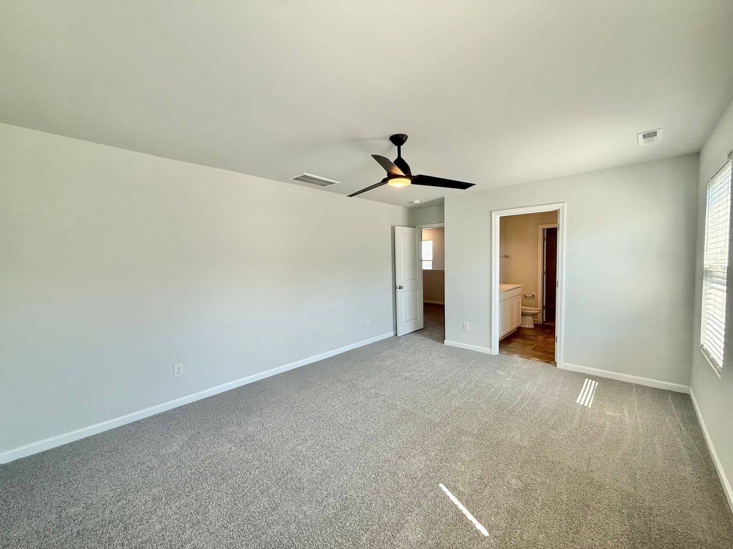Knightdale House: 5244 Calhoun Place