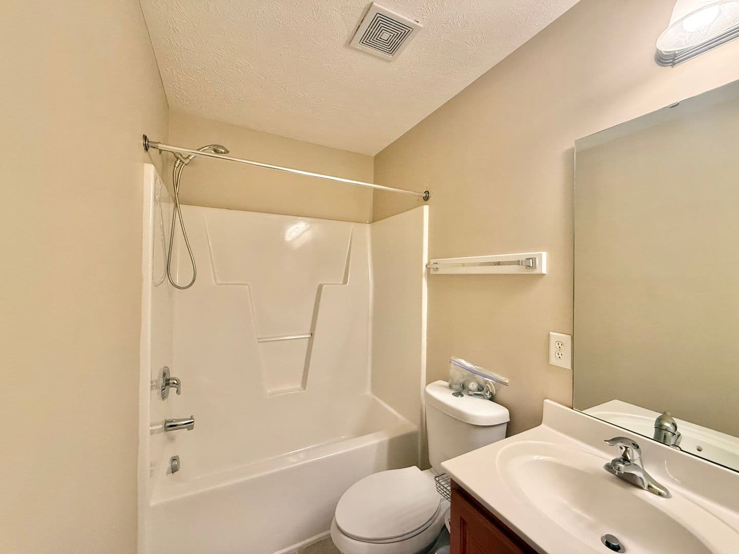 Raleigh Townhome: 2006 Mirror Dr.