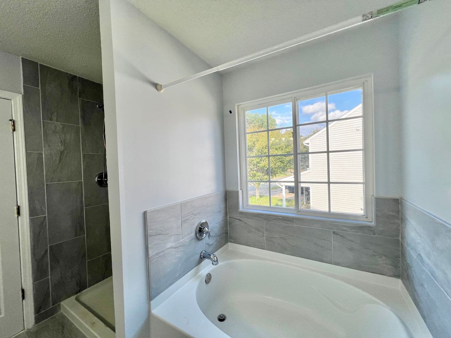 Wake Forest House: 925 Fulworth Ave