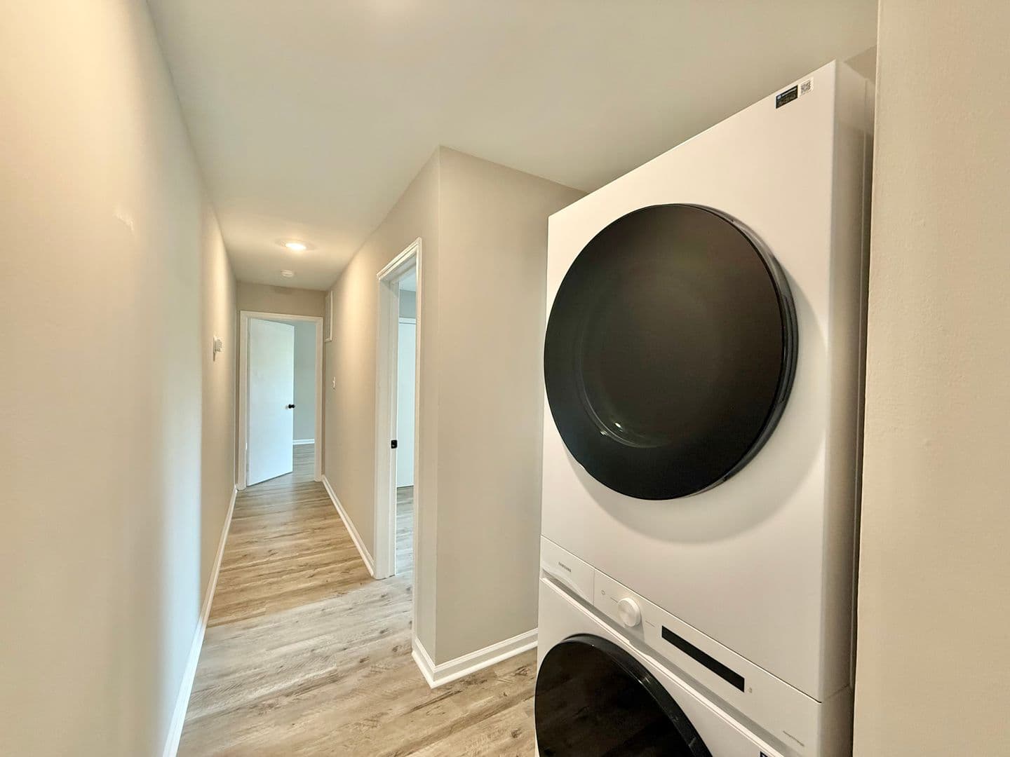 Durham Apartment: 615B Burlington Ave