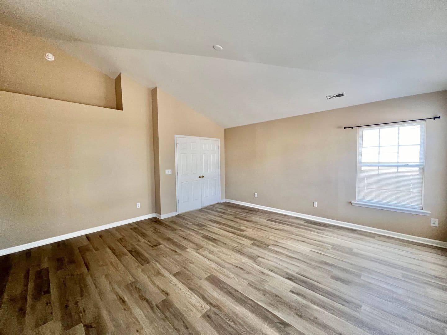 Raleigh House: 2829 Roundleaf Court