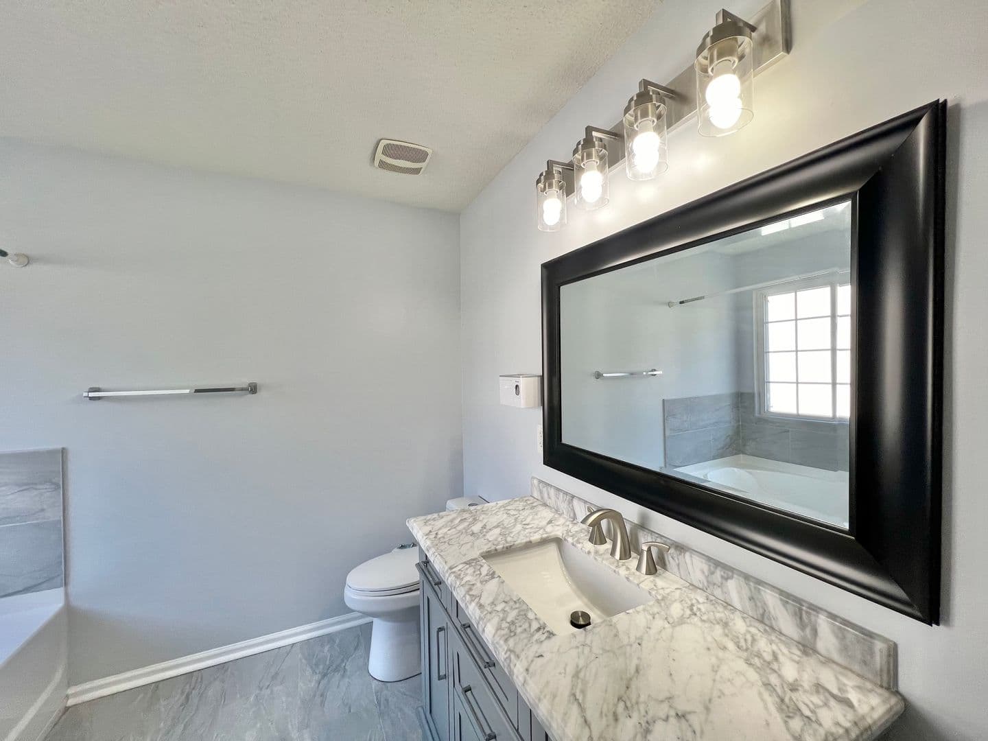 Wake Forest House: 925 Fulworth Ave