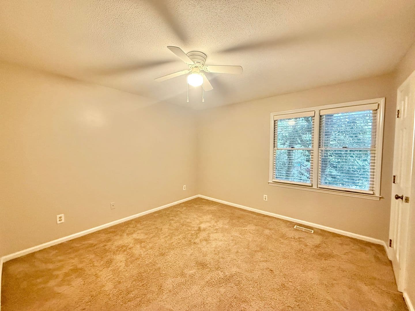 Raleigh Townhome: 6523 Hearthstone Dr