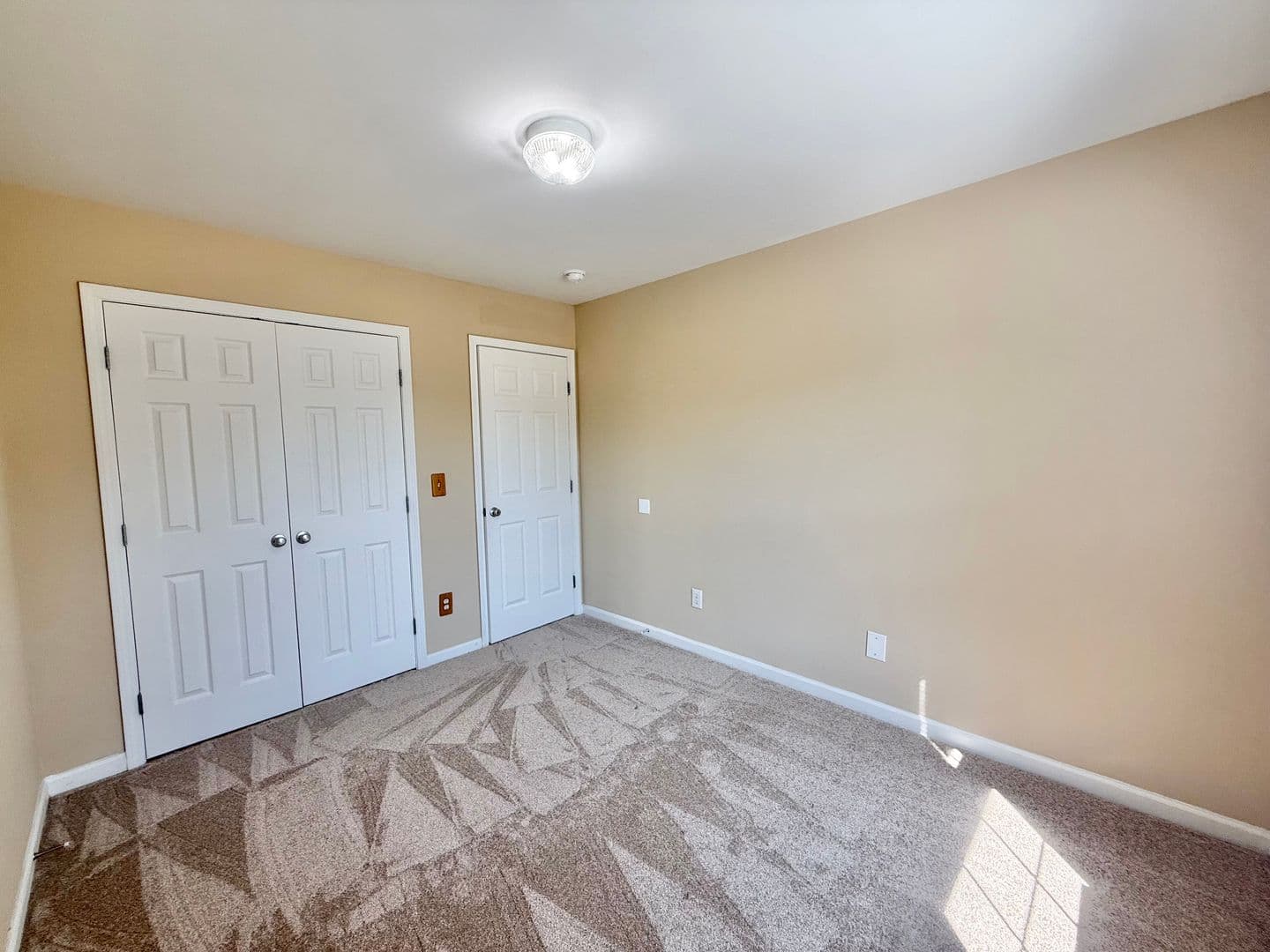 Raleigh House: 3932 Laurel Glen Rd