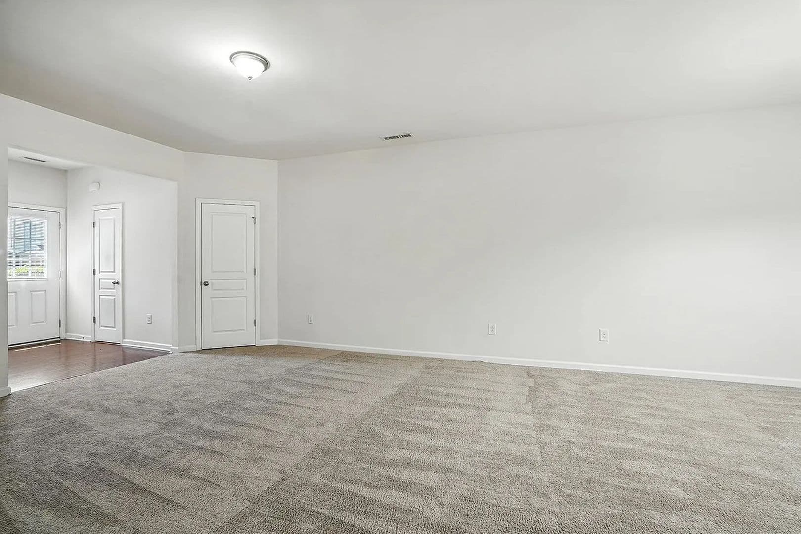 Cary Townhome: 1131 Kingston Grove Dr