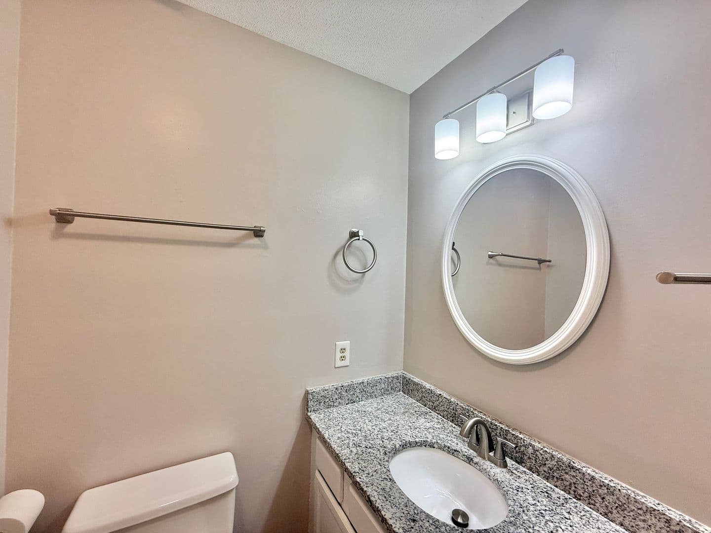 Raleigh Townhome: 6523 Hearthstone Dr