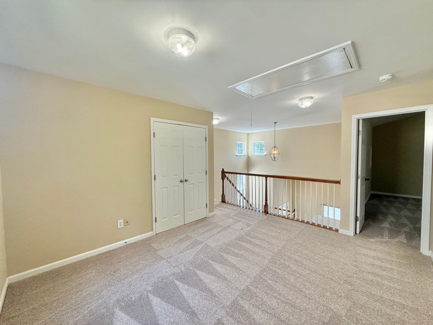 Raleigh House: 3932 Laurel Glen Rd