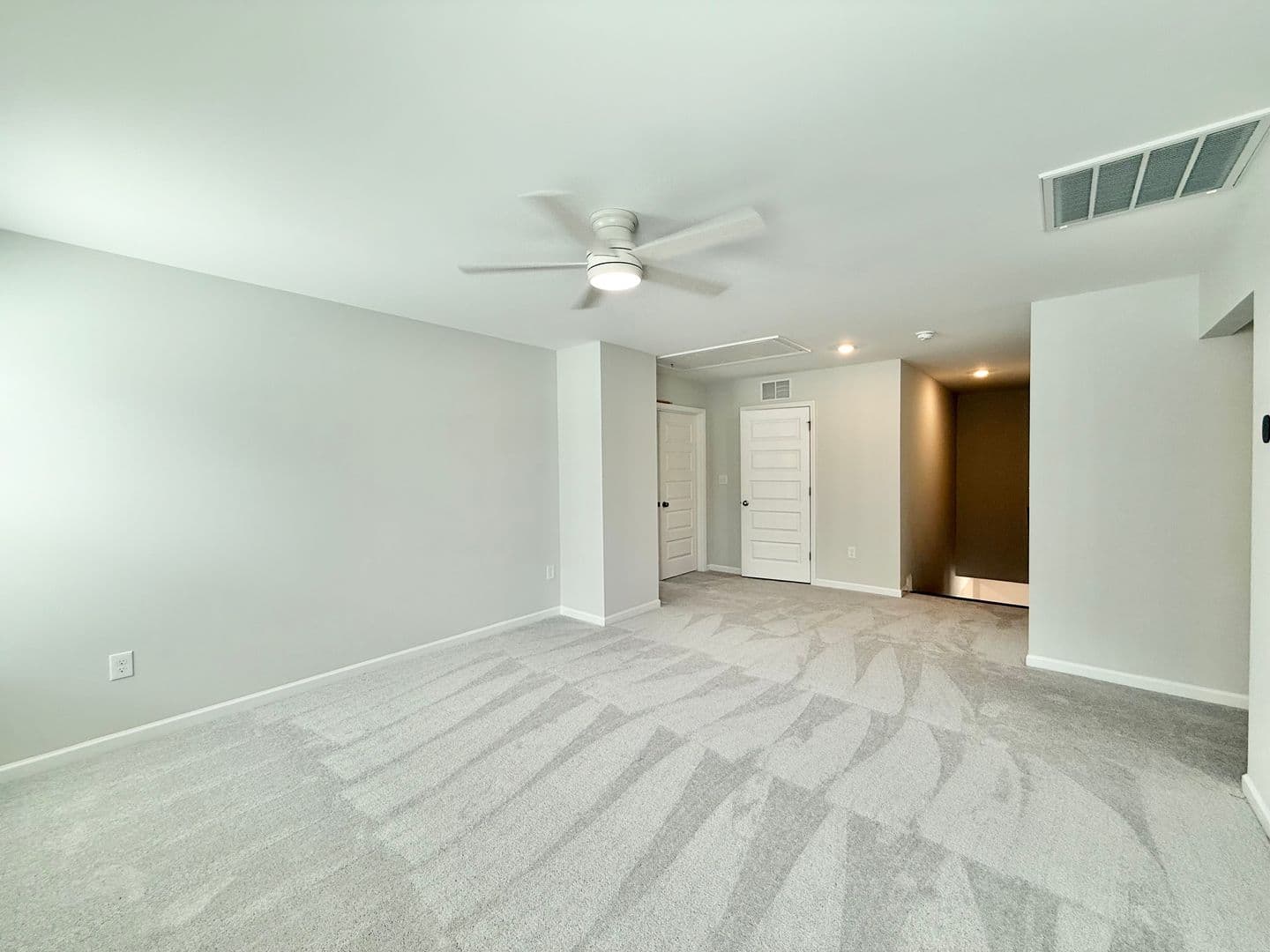 Garner House: 150 Cherry Blossom Ct