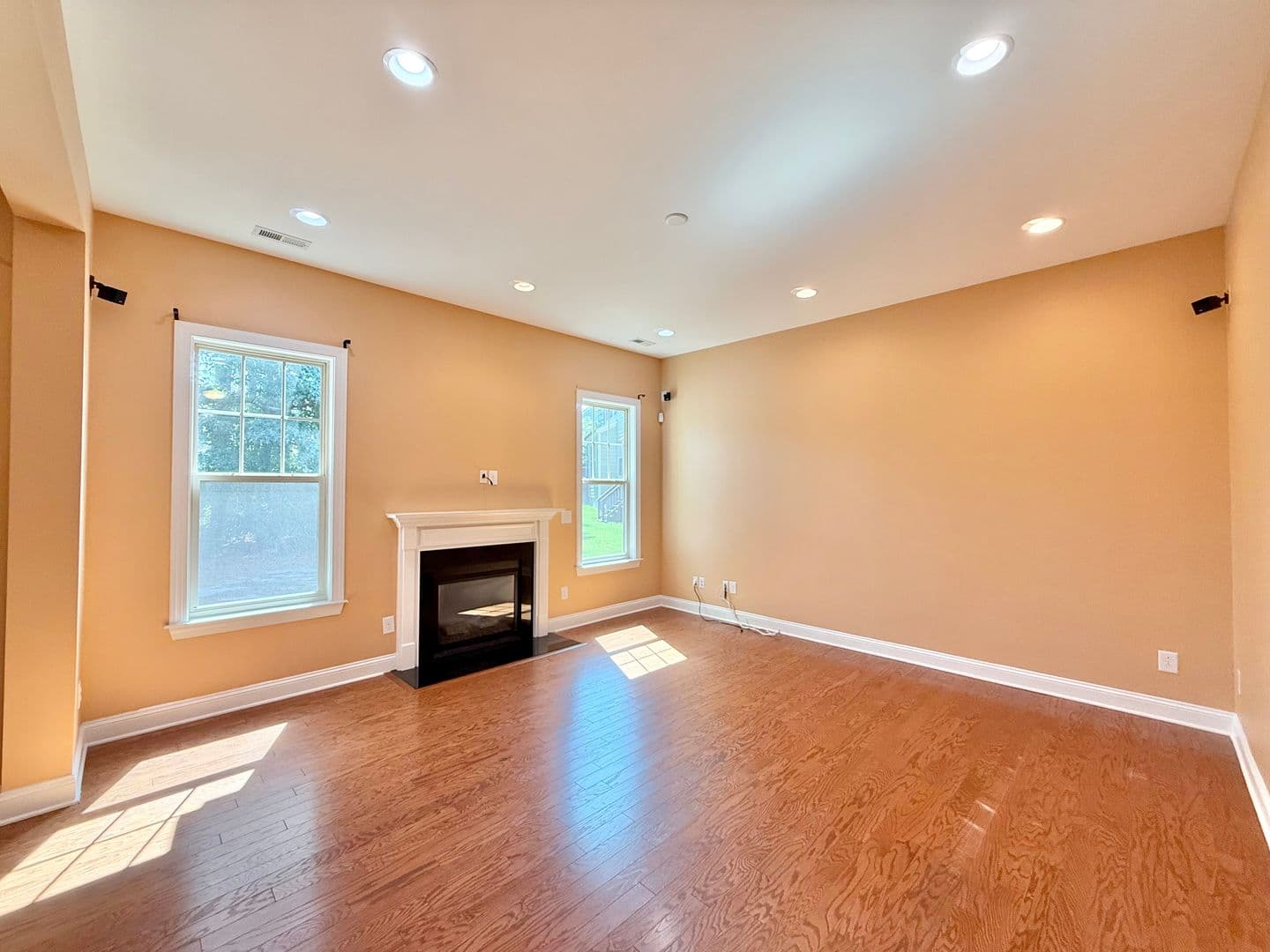 Wake Forest House: 1140 Litchborough Way