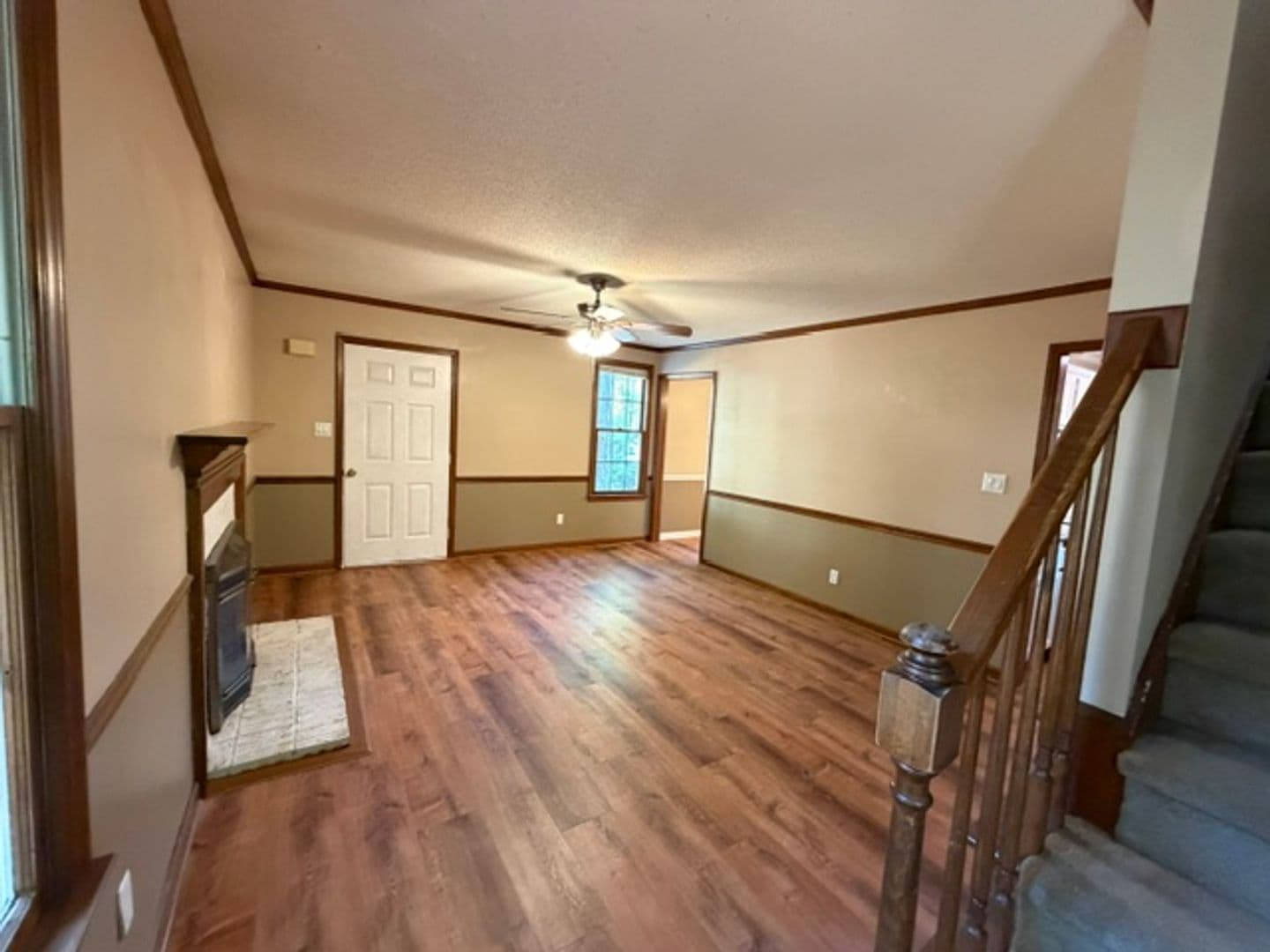 Raleigh House: 7316 North Thorncliff Pl