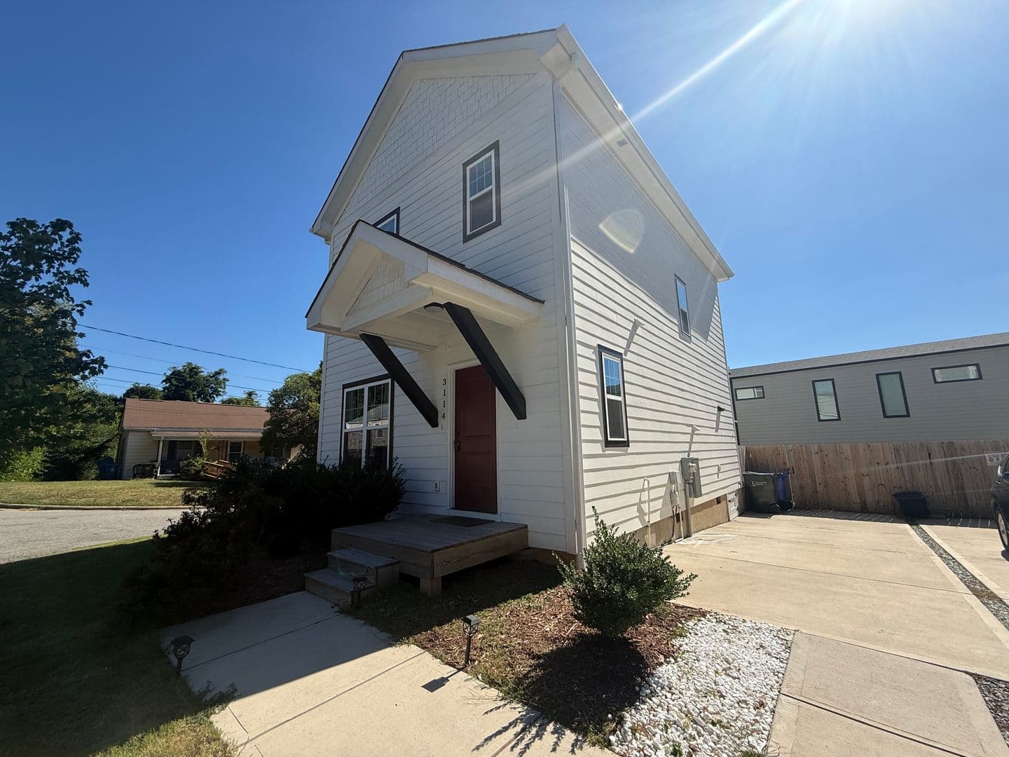 Durham House: 3114 Bryant Street