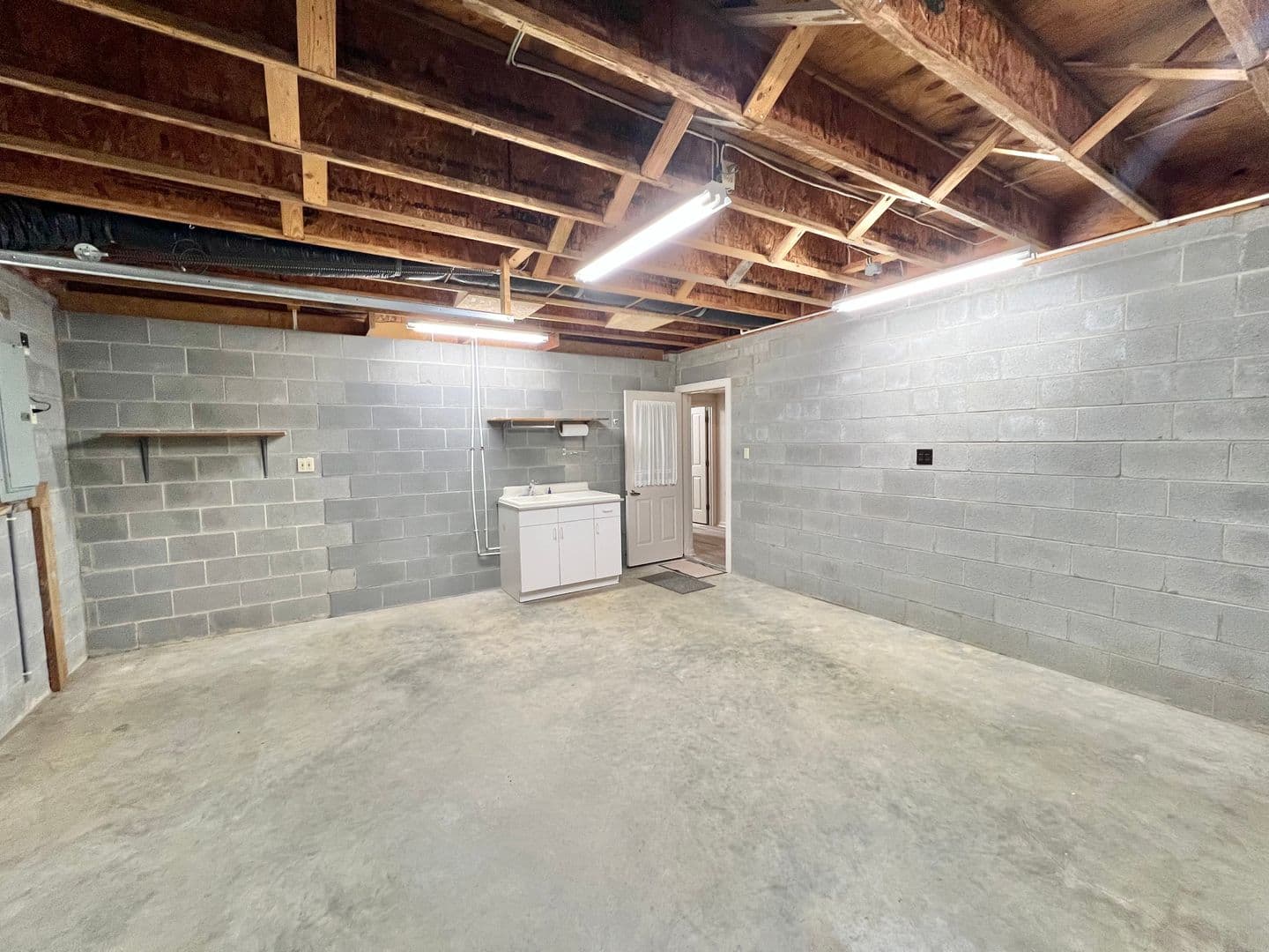 Raleigh House: 3005 Hickory Tree Place