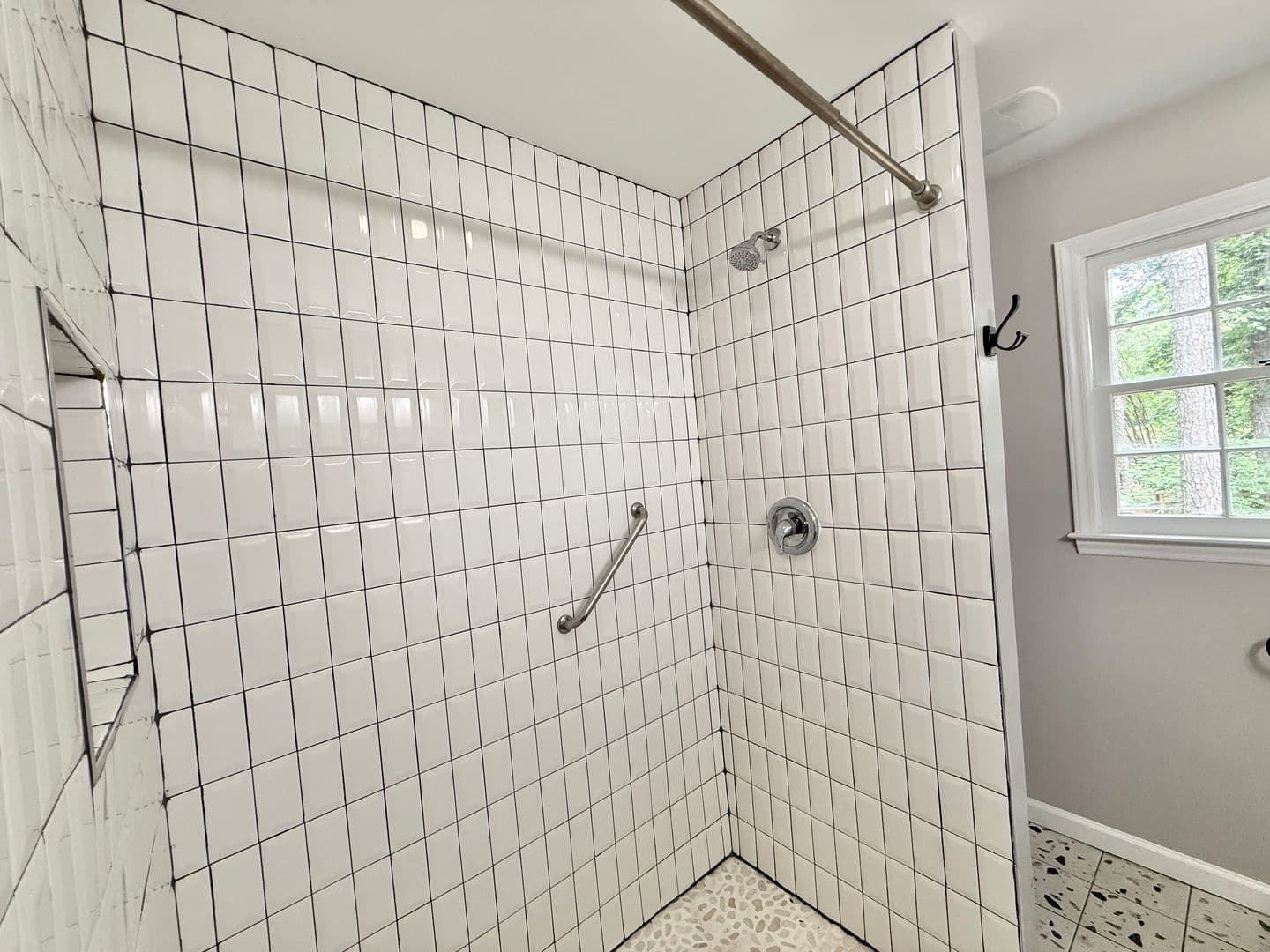 Clayton House: 208 Hardwood Ridge Ct