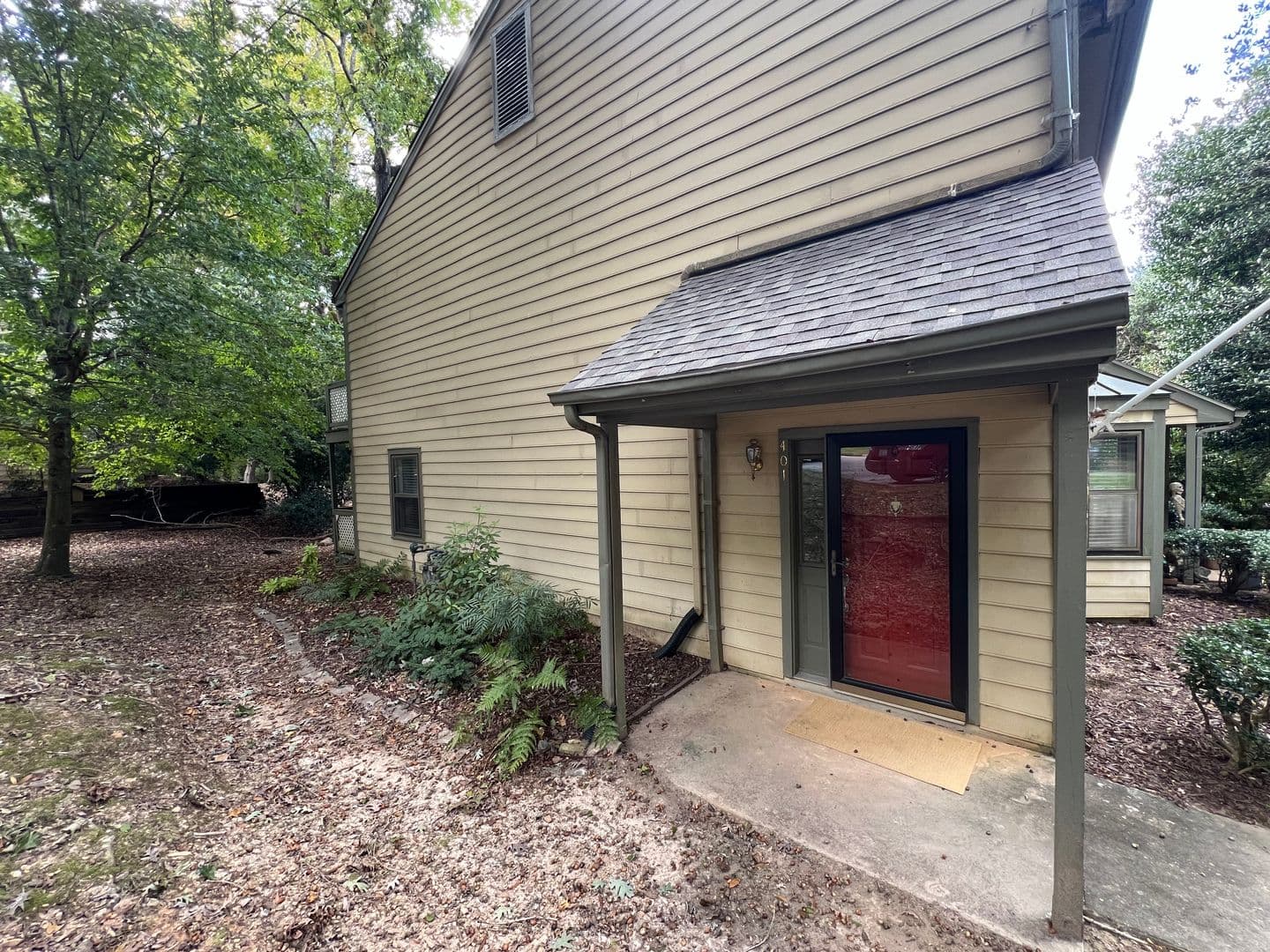Raleigh Townhome: 401 Broad Leaf Circle