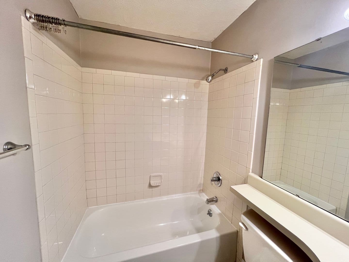 Raleigh Townhome: 401 Broad Leaf Circle