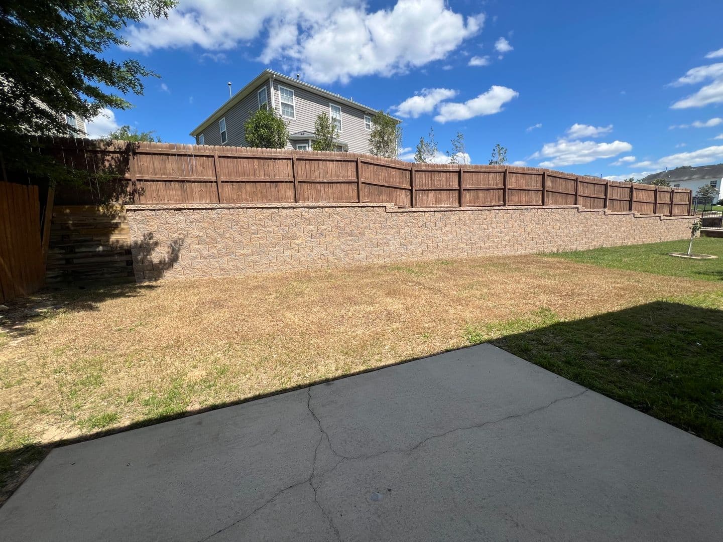 Raleigh House: 2829 Roundleaf Court