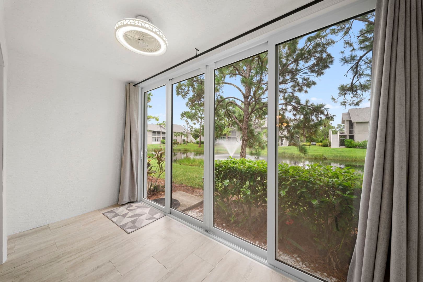 Fort Myers House: 14503 Lakewood Trace CT Unit 104
