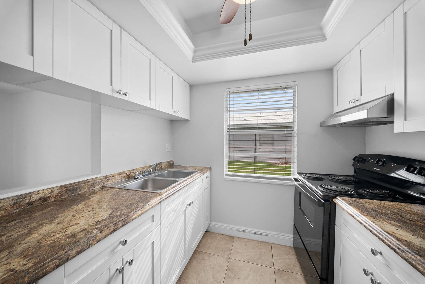 Fort Myers Apartment: 11368-11370 SUMMERWINDS CT