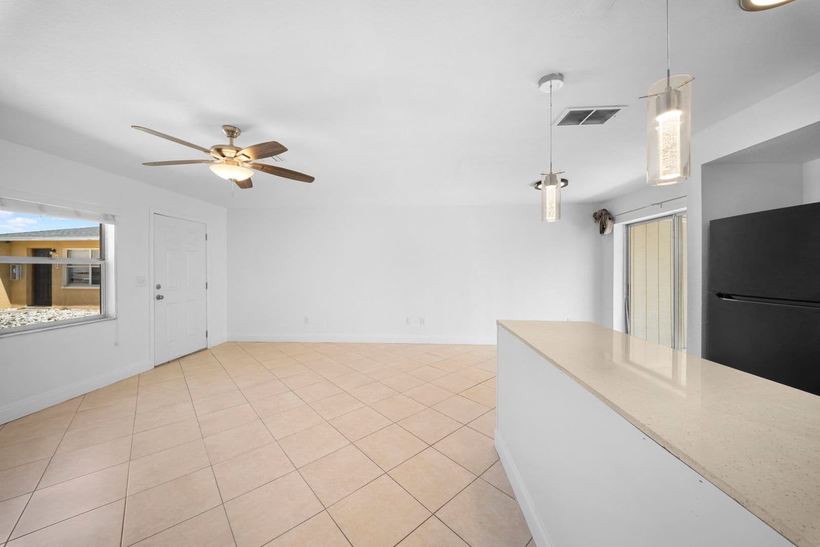Fort Myers Apartment: 13401-13407 Pine Needle Ln