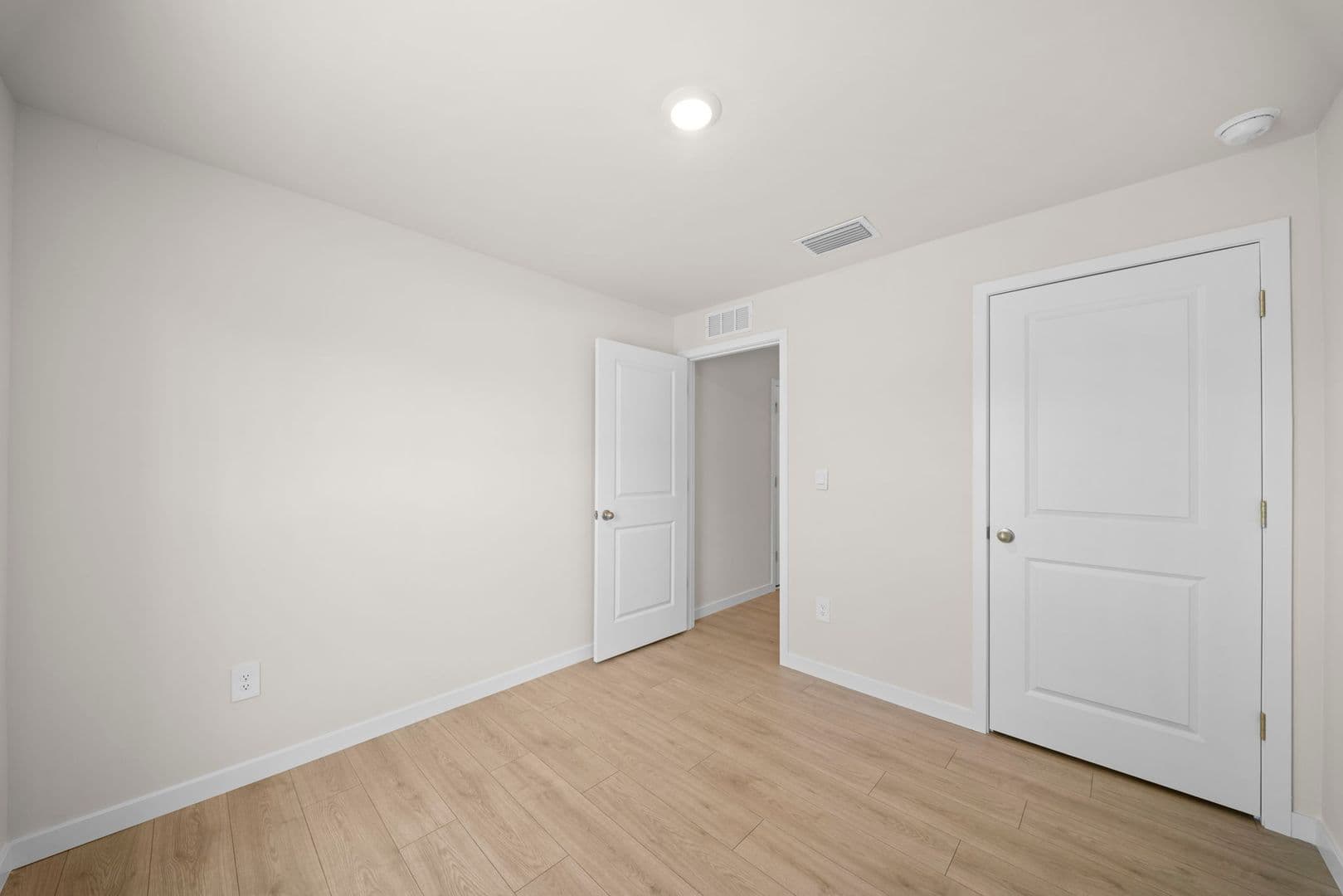 Cape Coral House: 914 SW 33rd Terr