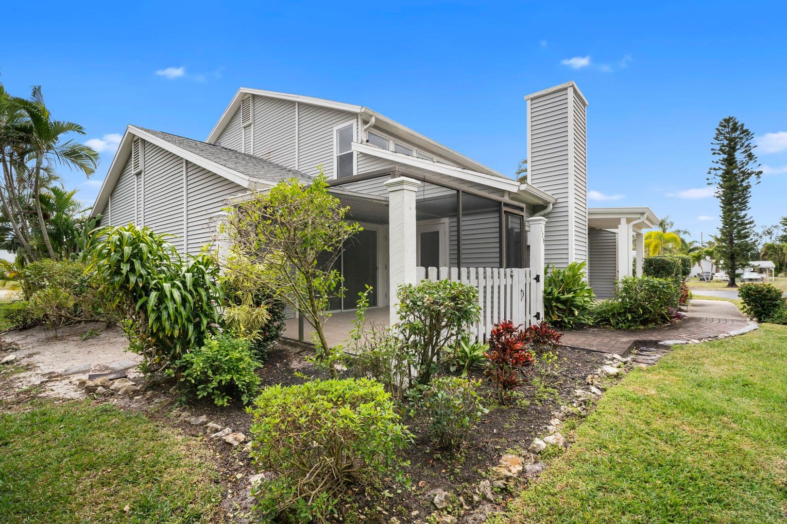 Fort Myers House: 6213 Timberwood Cir #129