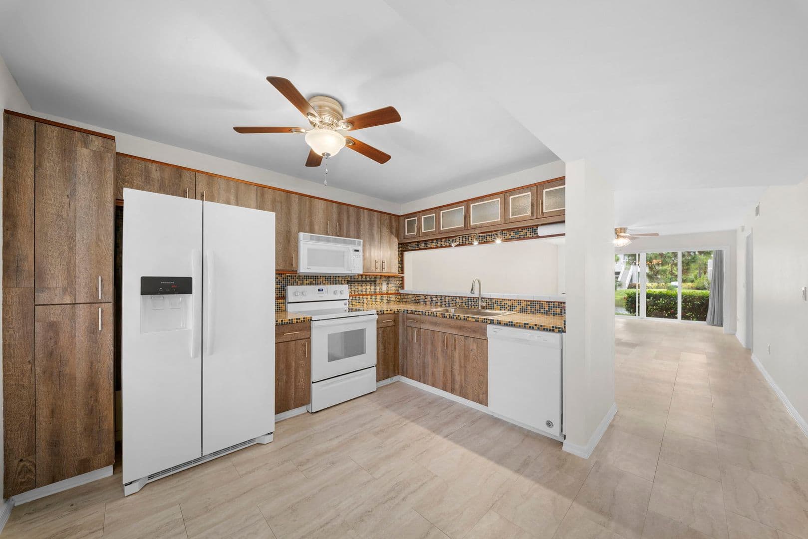 Fort Myers House: 14503 Lakewood Trace CT Unit 104