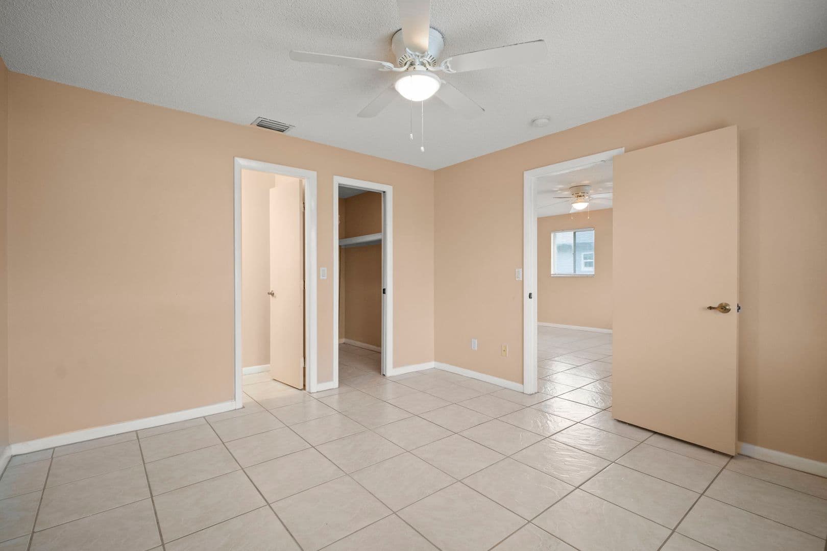Cape Coral Apartment: 4406 Santa Barbara Blvd - Unit B