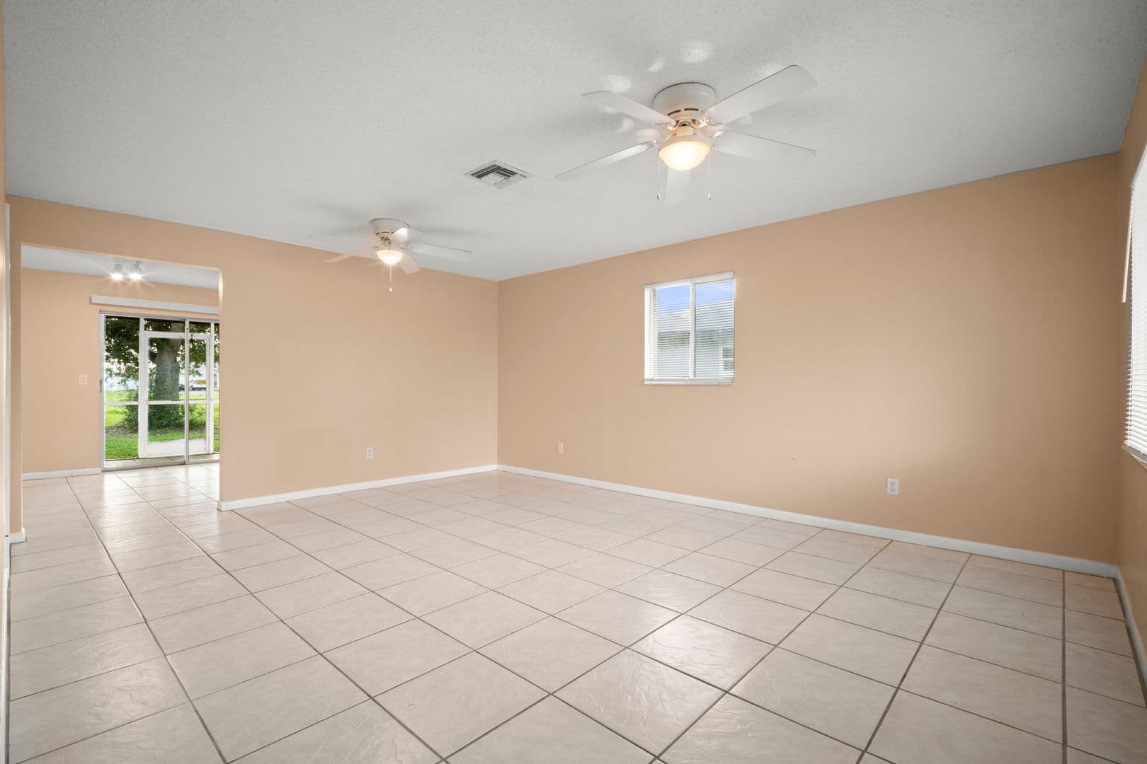Cape Coral Apartment: 4406 Santa Barbara Blvd - Unit B