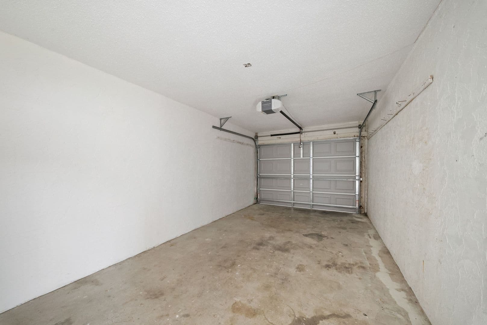 Fort Myers Apartment: 11368-11370 SUMMERWINDS CT