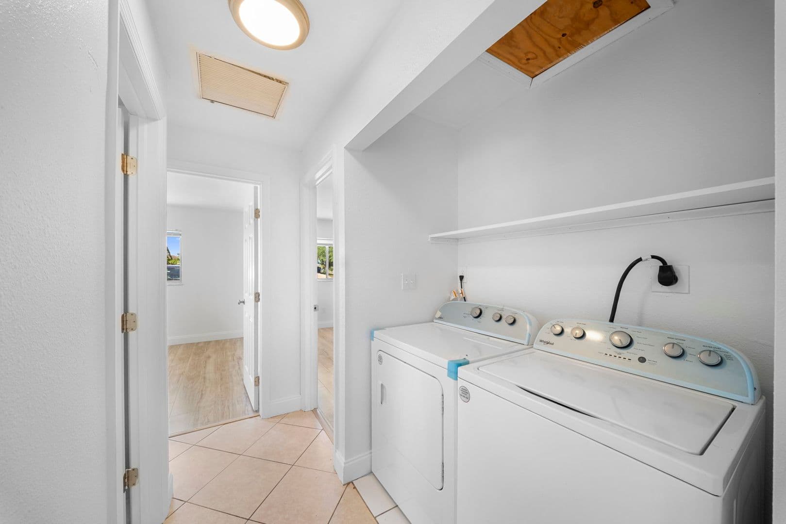 Fort Myers Apartment: 13401-13407 Pine Needle Ln