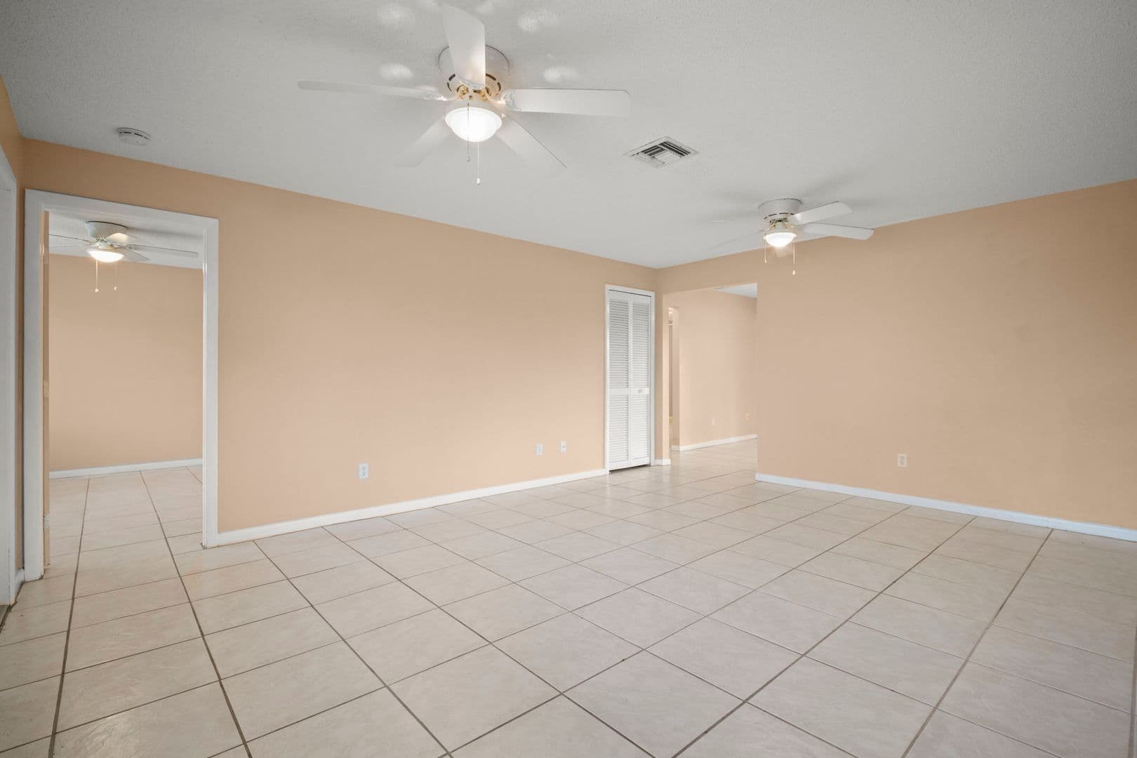 Cape Coral Apartment: 4406 Santa Barbara Blvd - Unit B