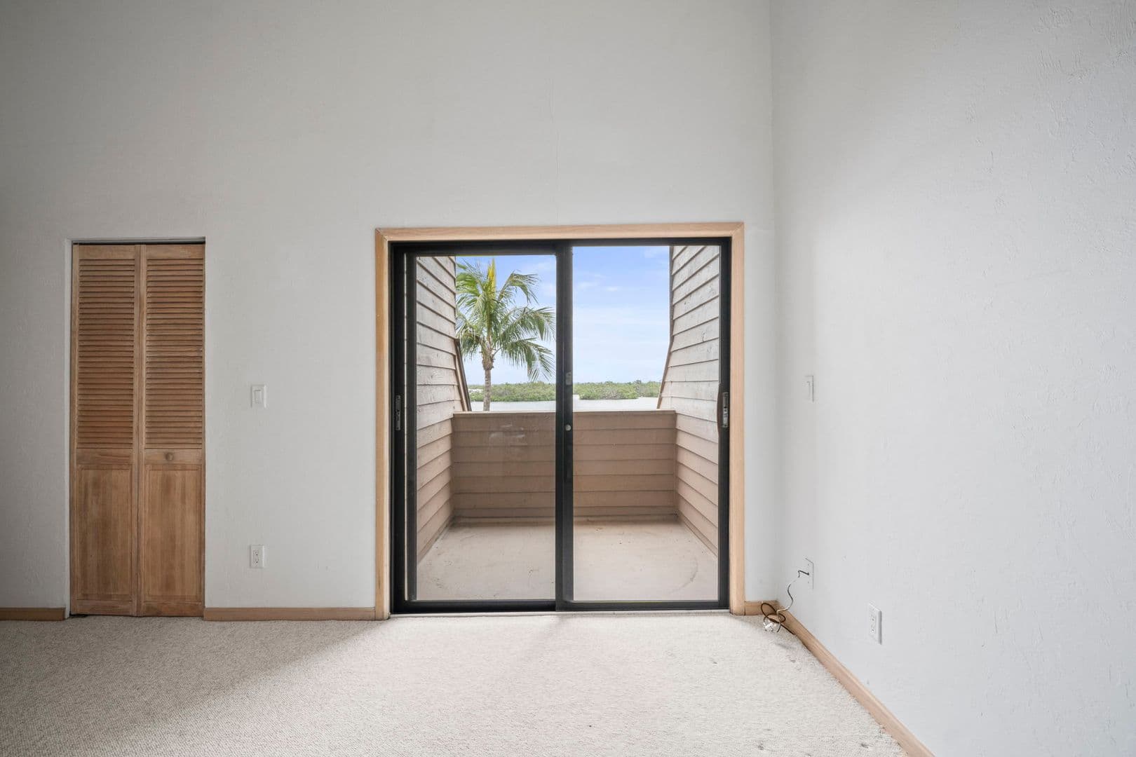Fort Myers Beach House: 894 Buttonwood Dr - Apt 215
