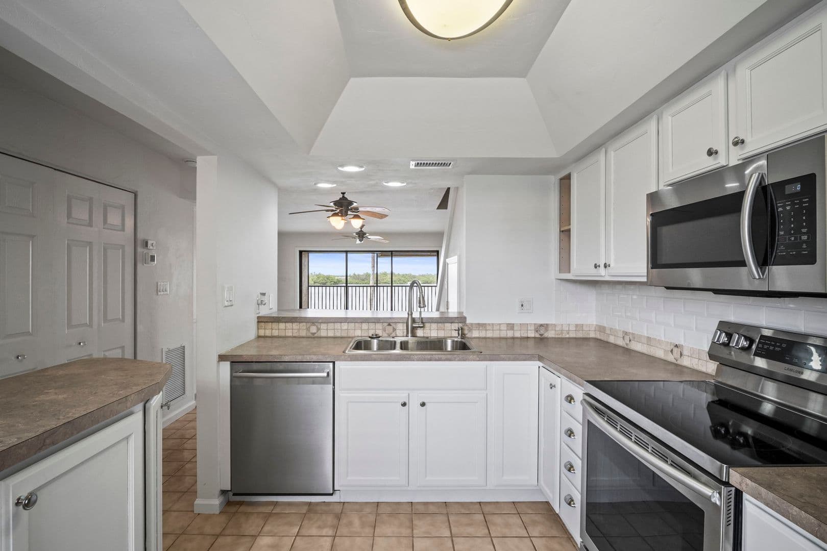 Fort Myers Beach House: 894 Buttonwood Dr - Apt 215