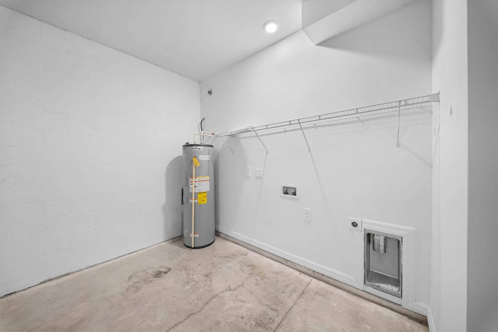Lehigh Acres Apartment: 4716 - 4718 29th St SW