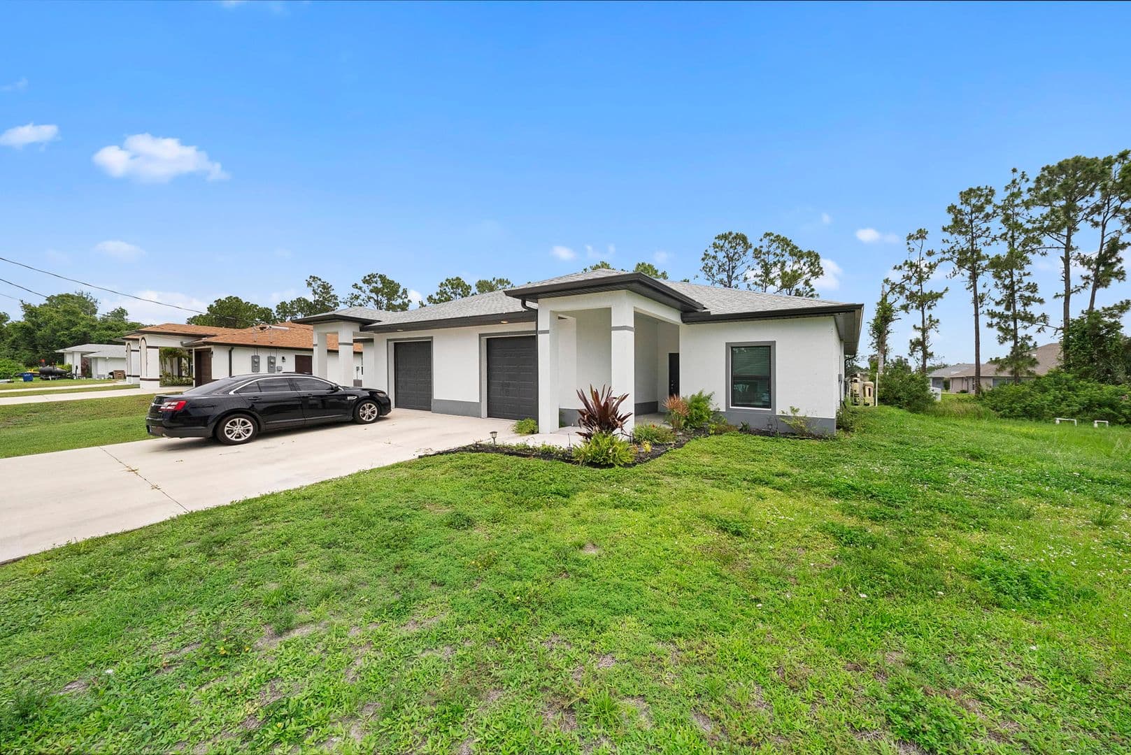 Lehigh Acres Apartment: 4716 - 4718 29th St SW