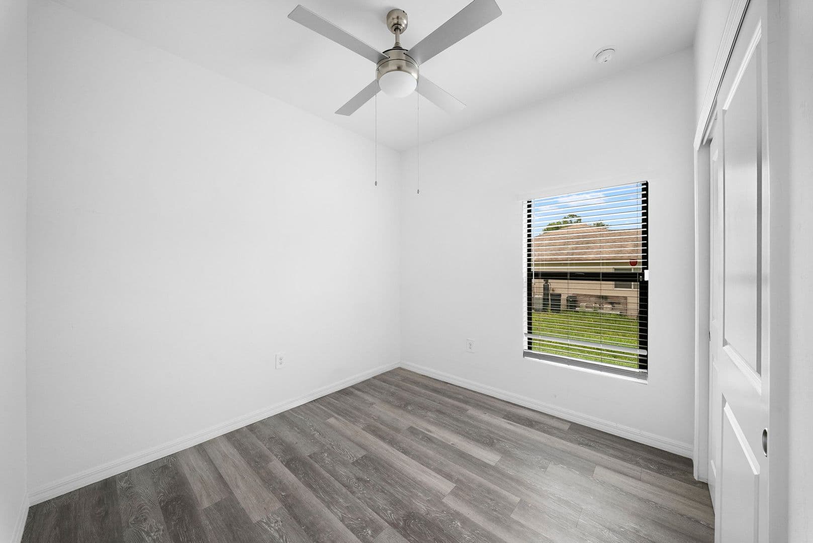 Lehigh Acres Apartment: 4716 - 4718 29th St SW
