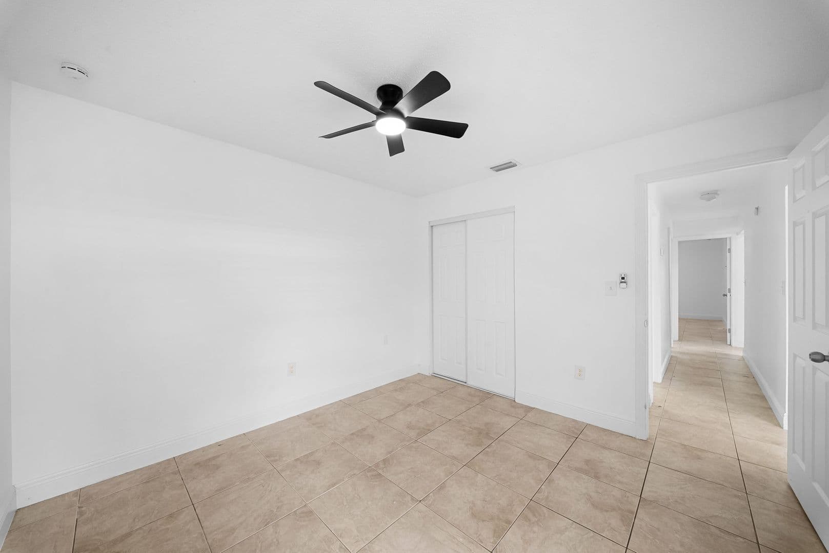 Fort Myers Apartment: 11368-11370 SUMMERWINDS CT