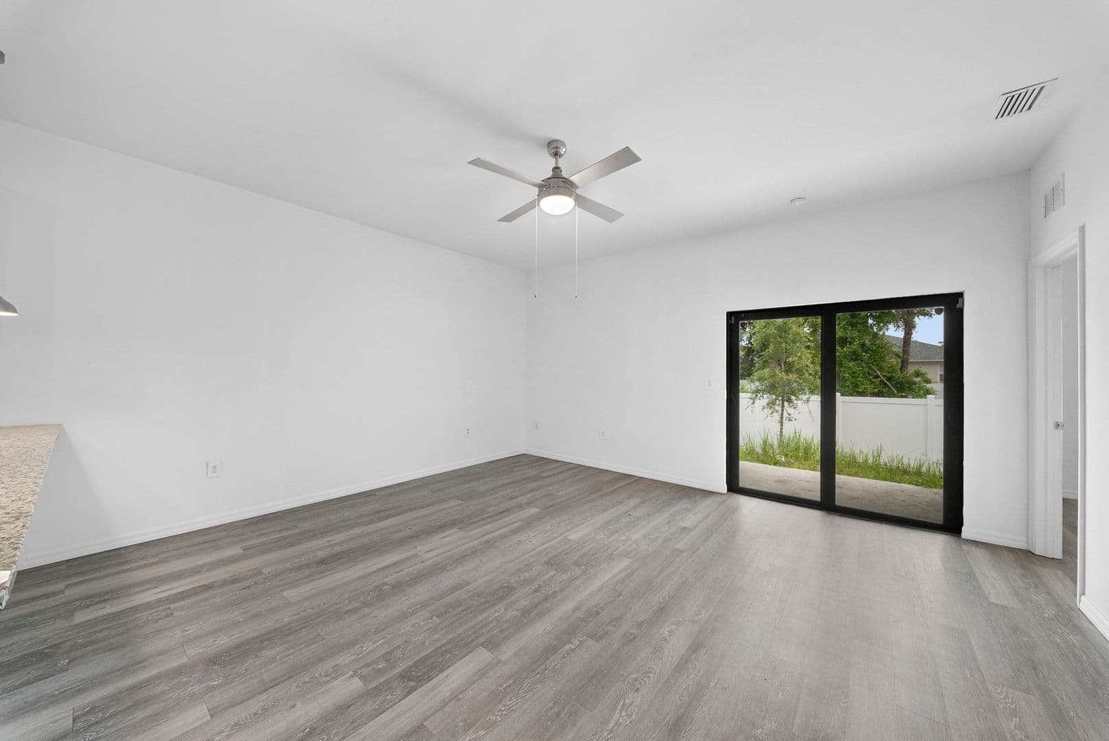 Lehigh Acres Apartment: 4716 - 4718 29th St SW