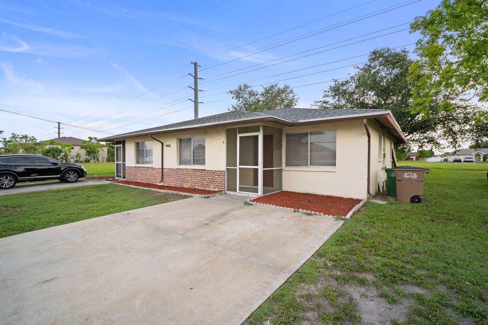 Cape Coral Apartment: 4406 Santa Barbara Blvd - Unit B