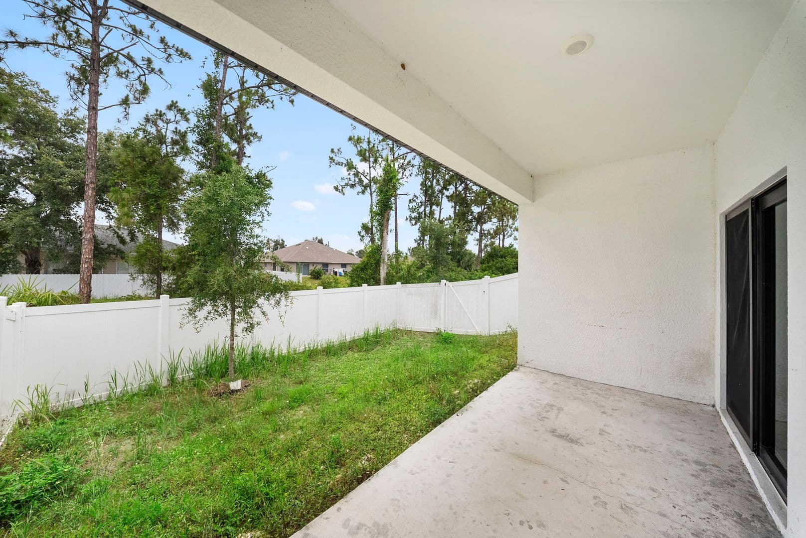 Lehigh Acres Apartment: 4716 - 4718 29th St SW