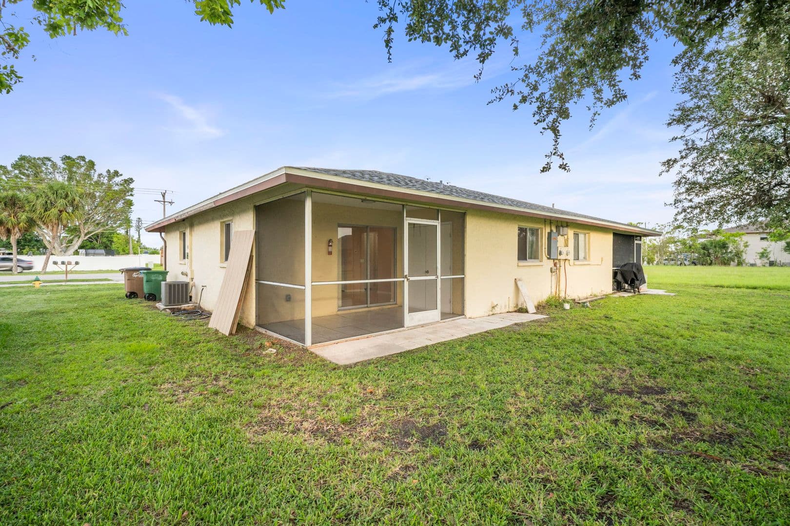 Cape Coral Apartment: 4406 Santa Barbara Blvd - Unit B