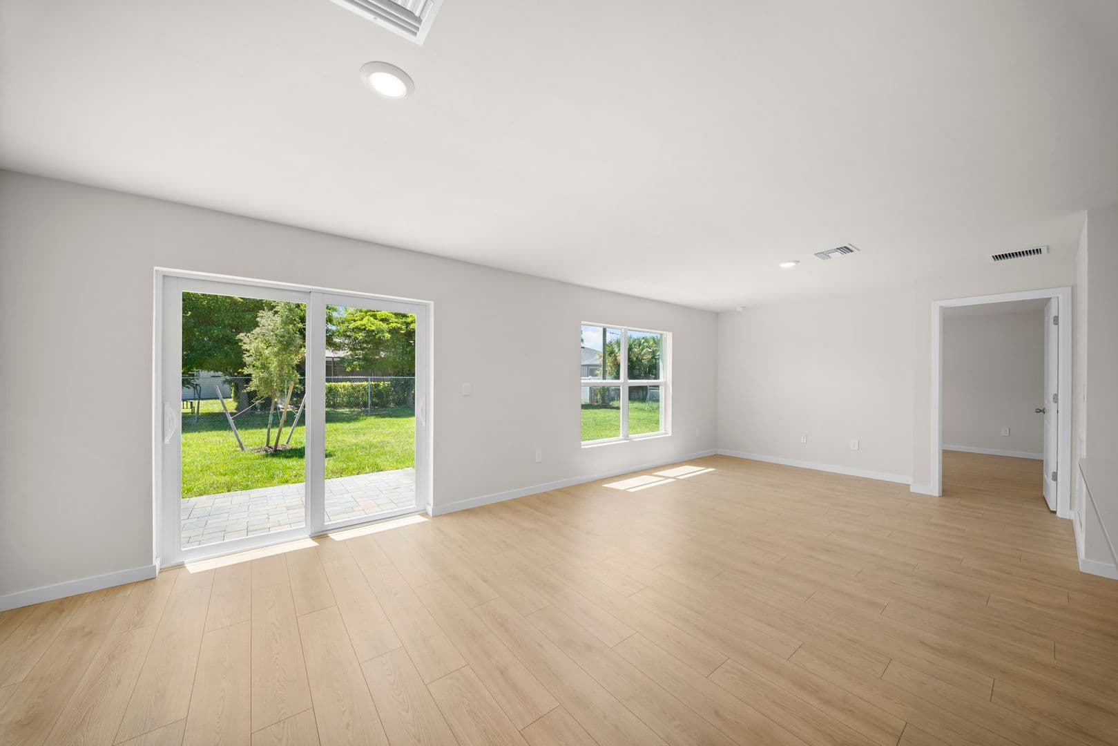 Cape Coral House: 914 SW 33rd Terr