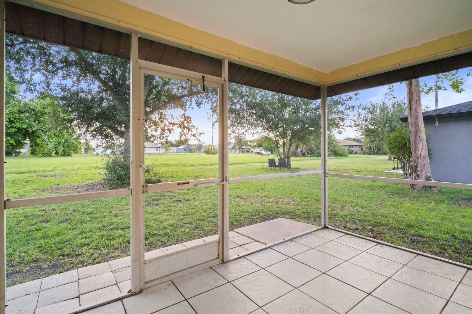 Cape Coral Apartment: 4406 Santa Barbara Blvd - Unit B
