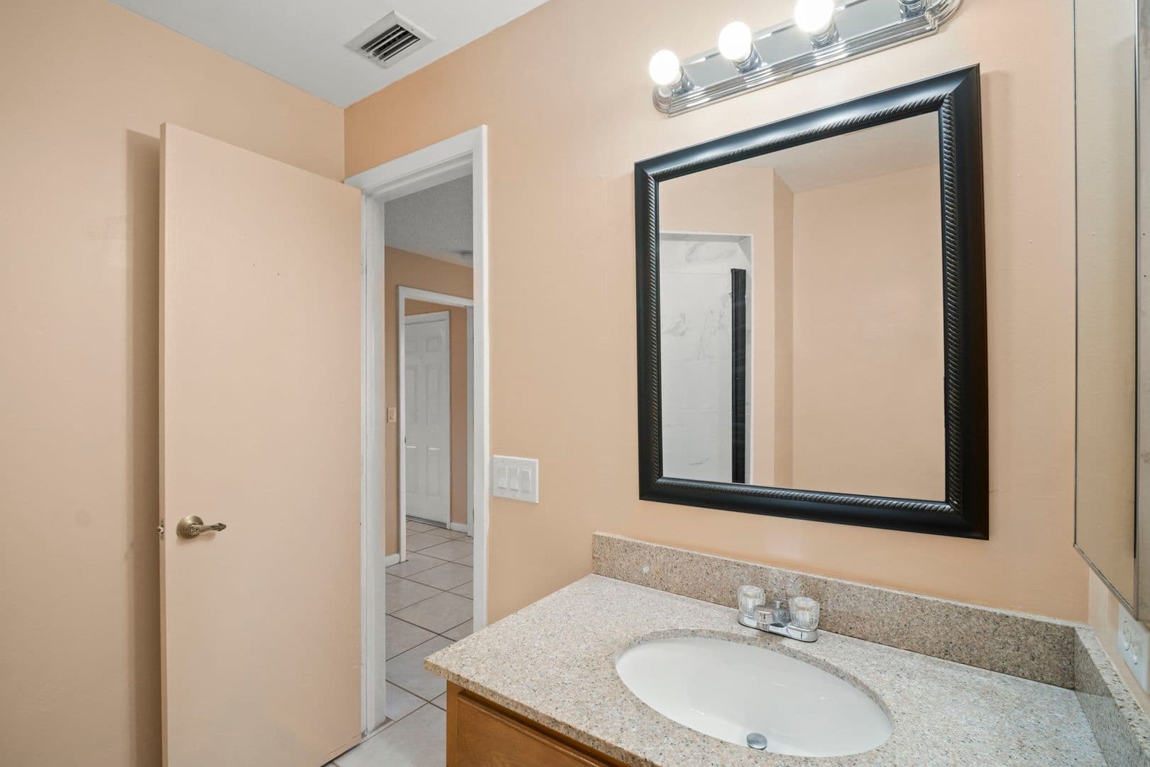 Cape Coral Apartment: 4406 Santa Barbara Blvd - Unit B