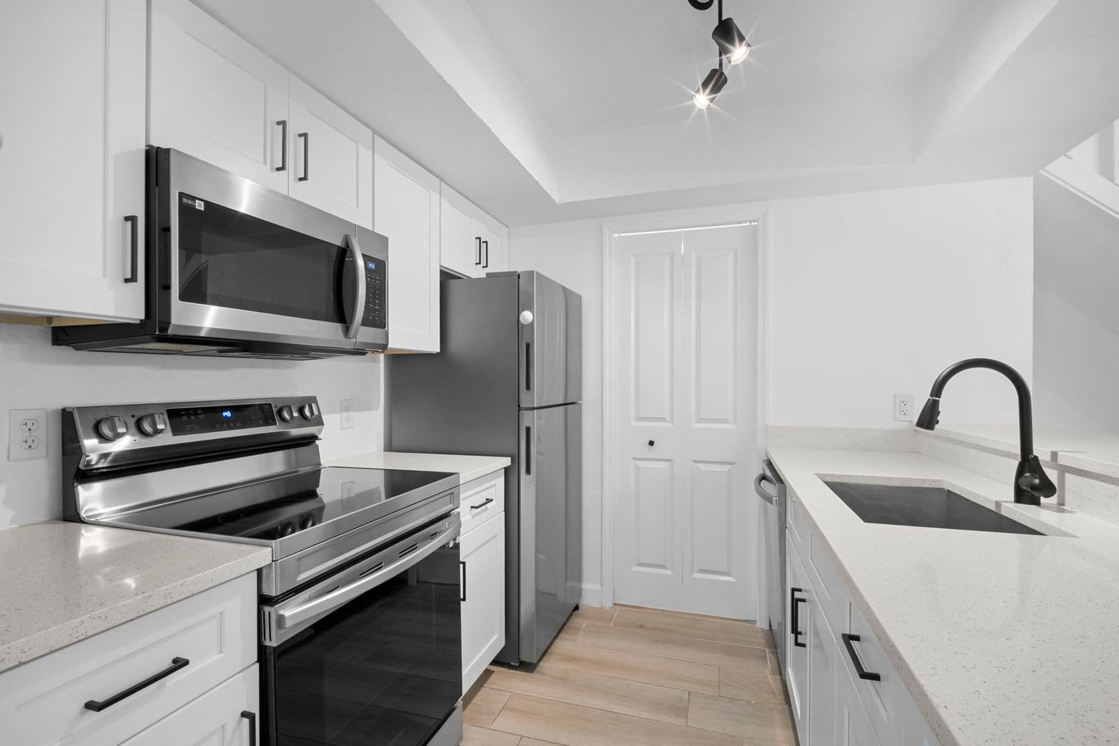 Fort Myers House: 6213 Timberwood Cir #129