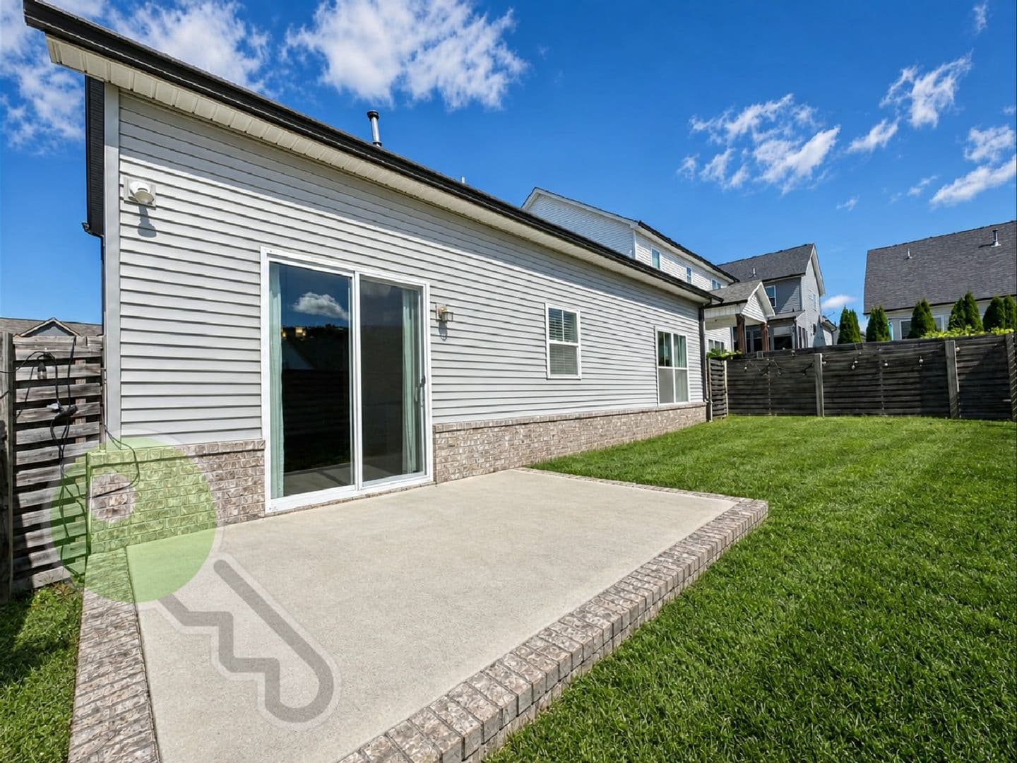 Knoxville House: 1158 Cedar Break Dr