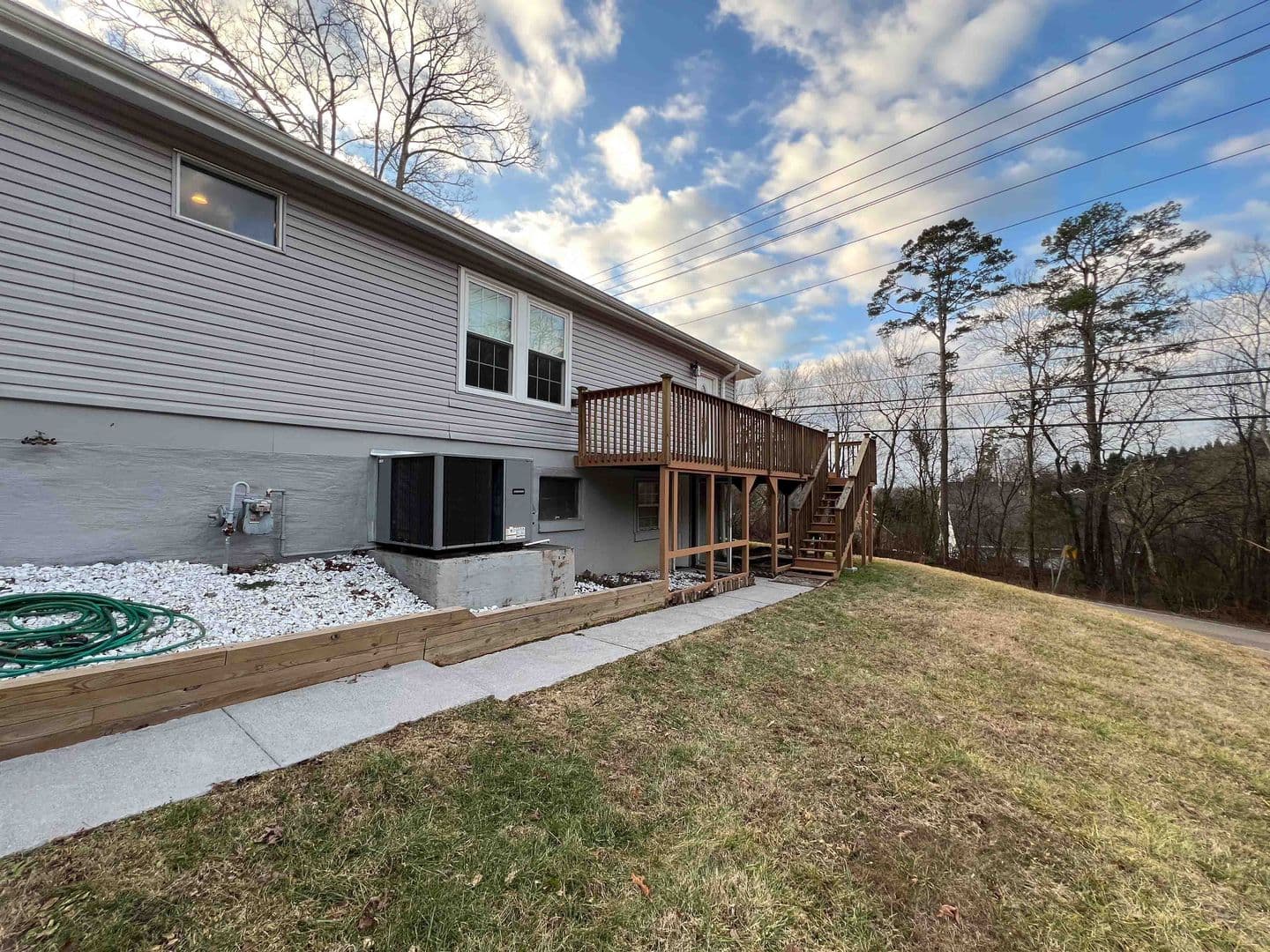 Knoxville House: 712 Canton Hollow Rd.