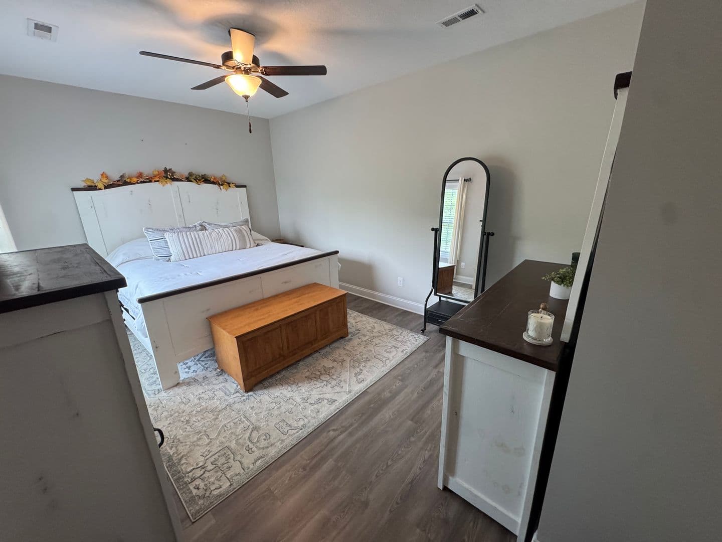 Oak Ridge House: 104 Deerberry Ln